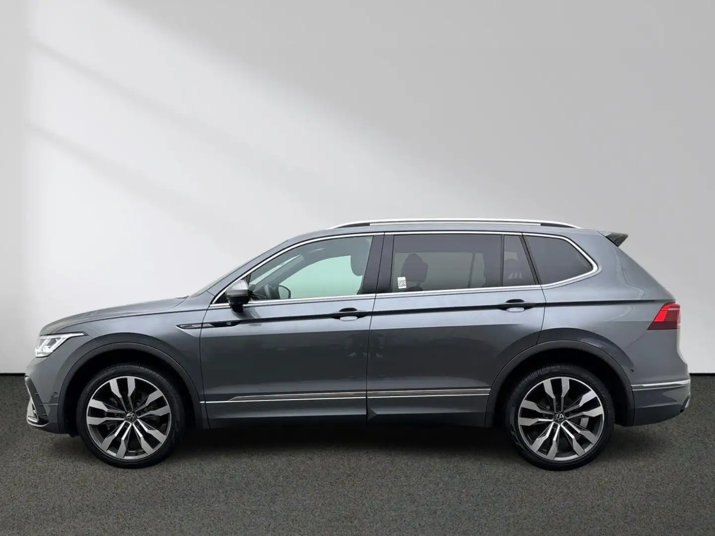 Volkswagen Tiguan Allspace R-Line 2.0 TDI 4Motion Matrix Gris - 2