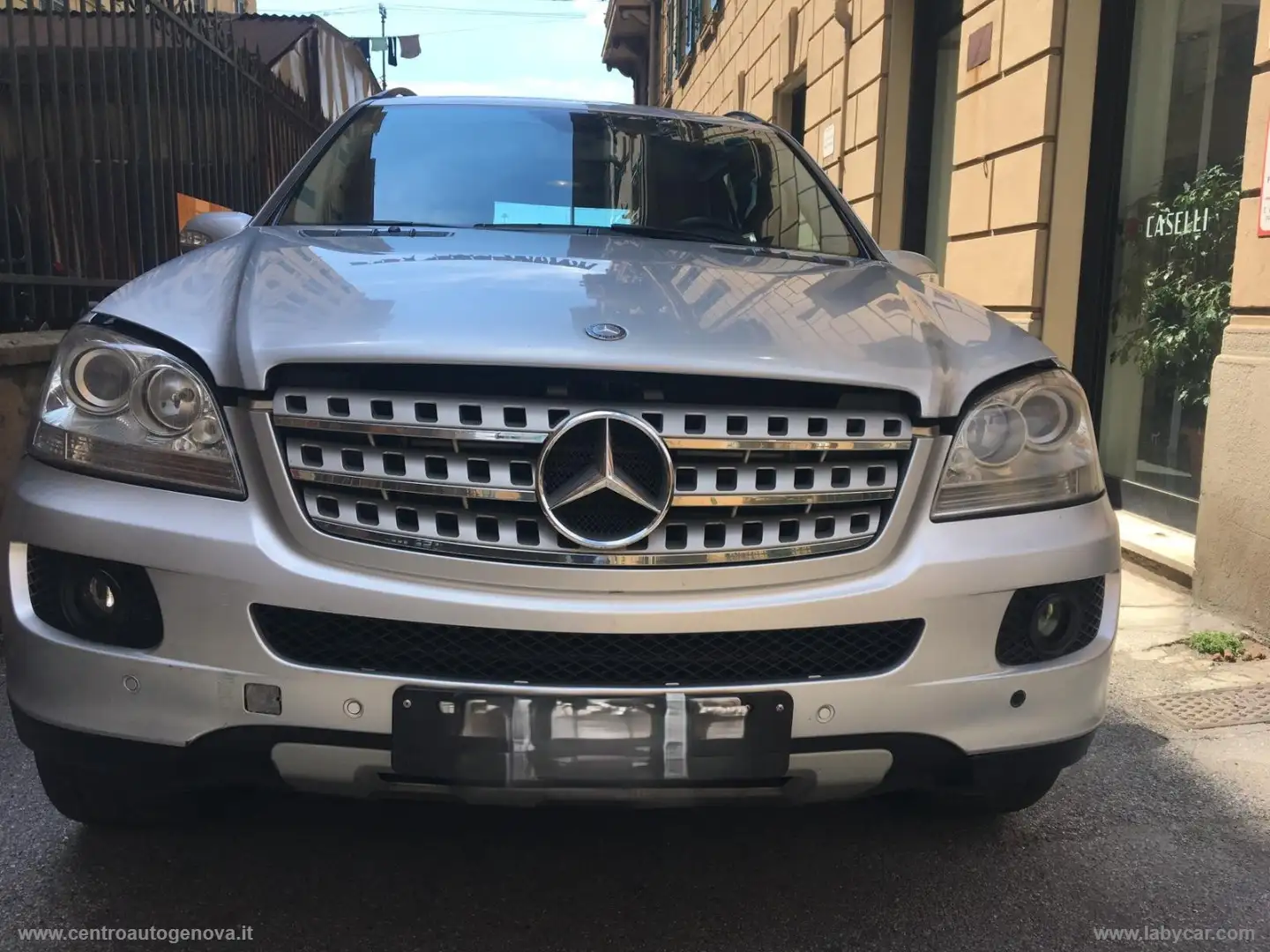 Mercedes-Benz ML 230 ML 320 CDI Sport Gris - 1