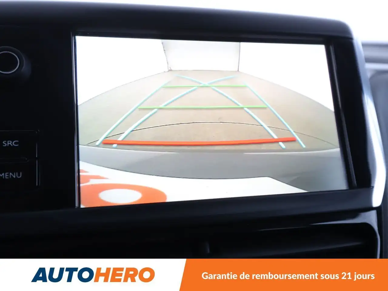 Peugeot 208 208 — photo 23