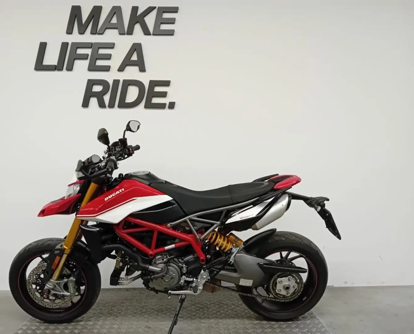 Ducati Hypermotard 950 SP Rosso - 2