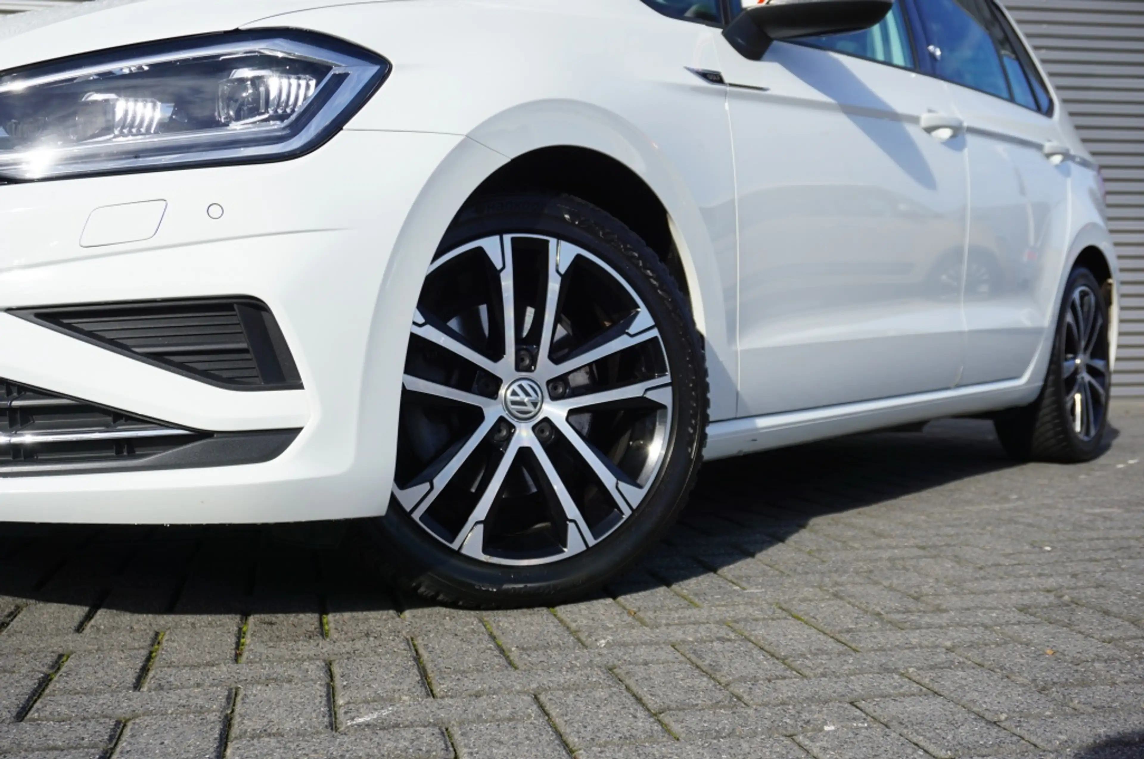 Volkswagen Golf Sportsvan 150PK Highline AUTOM. | TREKHAAK | WINTERPACK | CA — photo 2