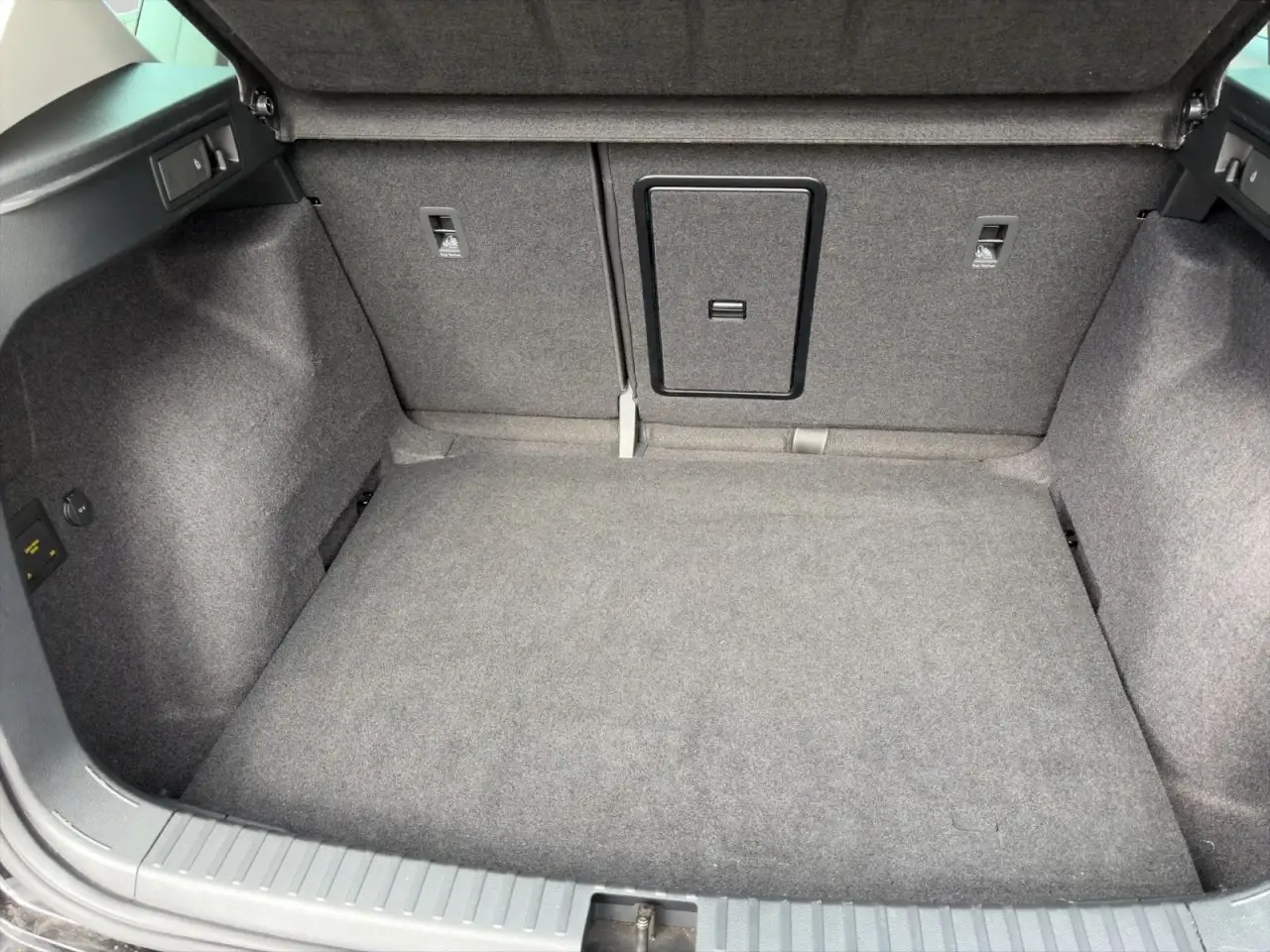 Cupra Ateca Basis/Heckklappe EL. 360-TOP View/SHZ Klima Navi, миниатюра 7