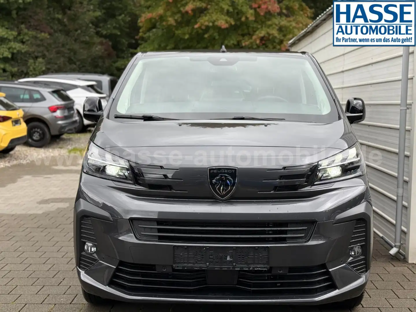 Peugeot Traveller Premium L3 180 BHDI *GLASDACH*NAVI*KAMERA*AHK 1... Gris - 2