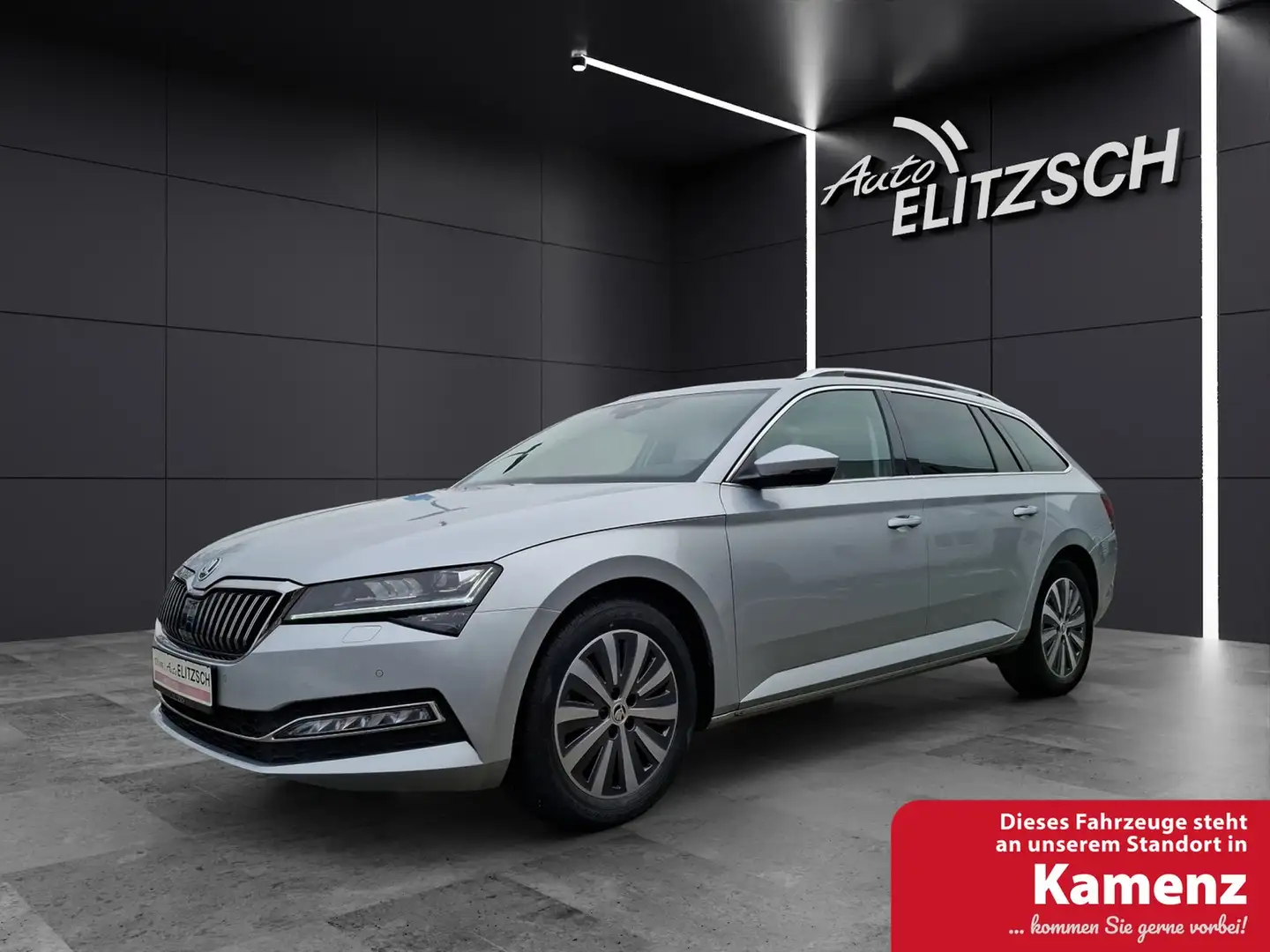 Skoda Superb Combi TDI Style DSG Standhzg. Matrix Navi Leder... Silber - 1