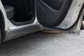 Volvo V70 2.4 / TÜV 02/26 / 8-Fach bereift / Vollleder Silber - thumbnail 11