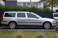 Volvo V70 2.4 / TÜV 02/26 / 8-Fach bereift / Vollleder Silber - thumbnail 2