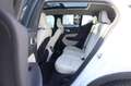 Volvo XC40 B5 AWD Plus Dark Theme/PANO/ACC/HK/RFK/R20 White - thumbnail 19