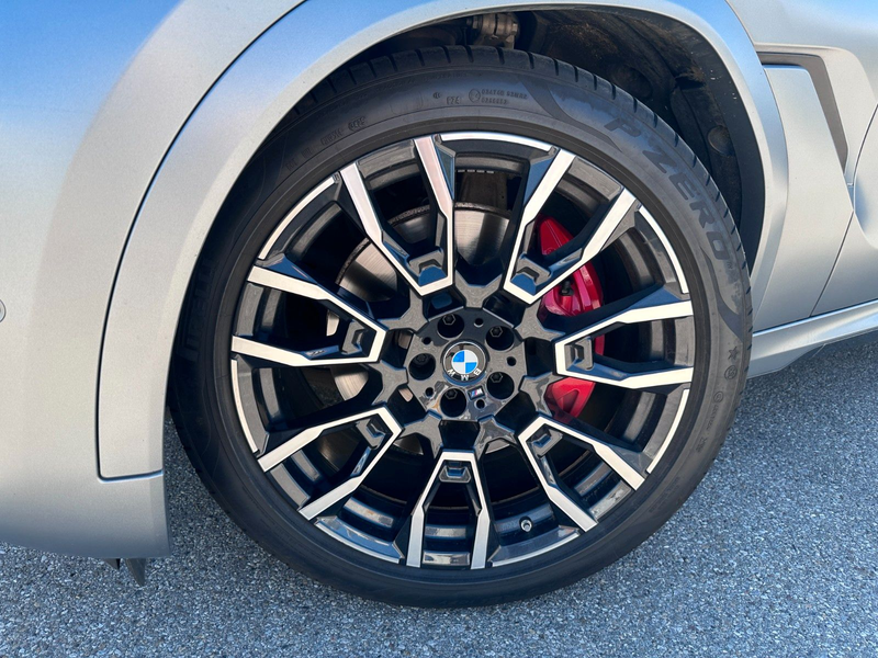 BMW X6 30 d xDrive M Sport| VOLL | MWST AUSW | B&W — photo 3