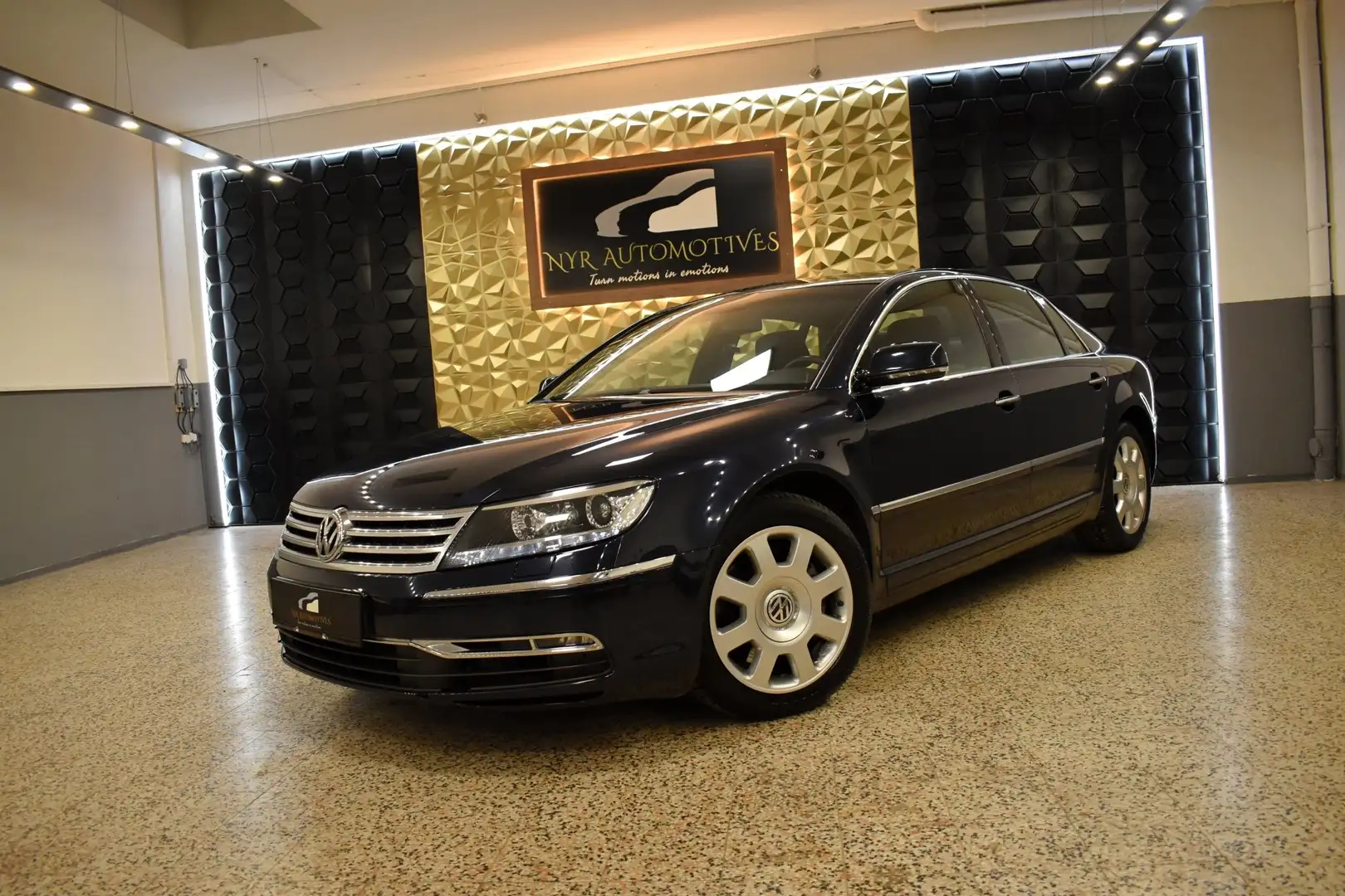 Volkswagen Phaeton 3.0 TDI 4Motion LUFT, 1. HAND, NAVI, DOPPELVRGLSNG Blau - 1