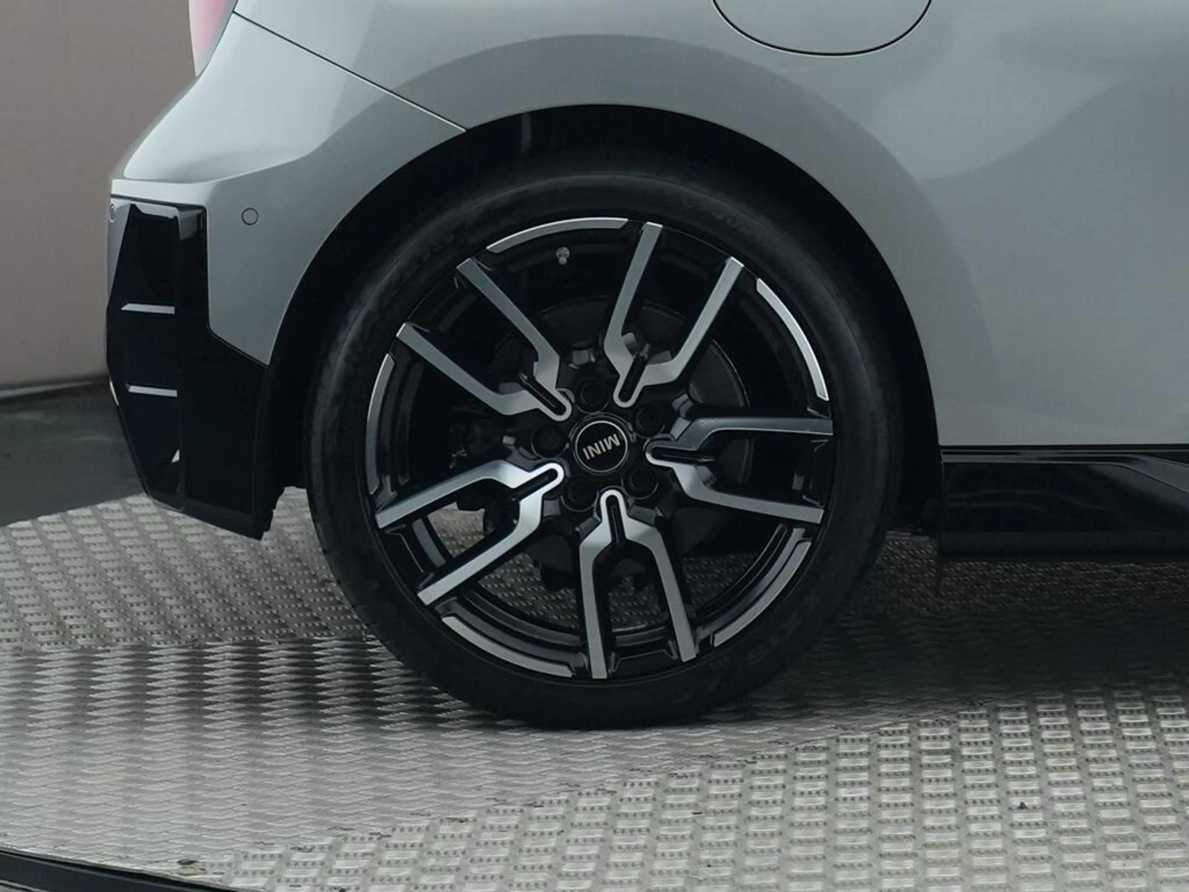 MINI John Cooper Works E 3-Deurs Cooper M 40.7 kWh — photo 15
