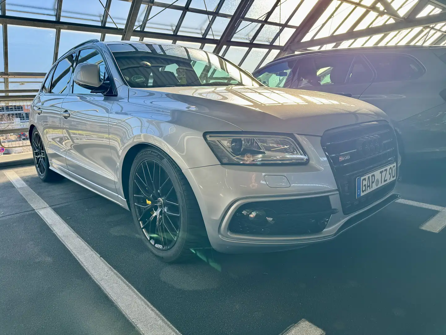 Audi SQ5 plus 3,0 TDI quattro Tiptronic Silber - 1