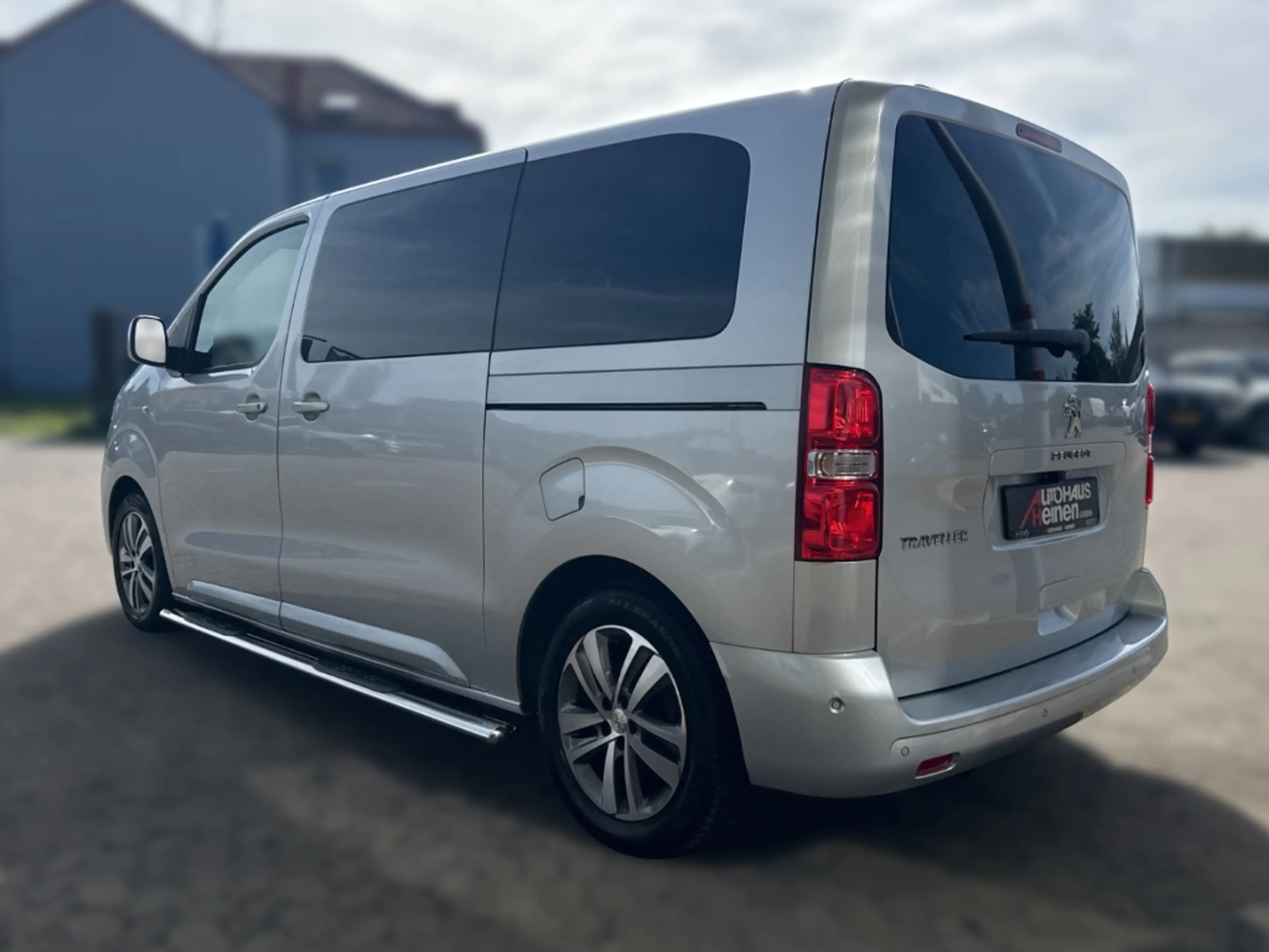 Peugeot Traveller Active L2 AHK AT-Motor 0KM Navi Klimaautom SHZ Tot — photo 4
