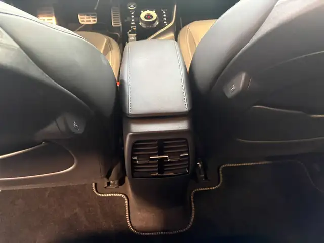 Kia E-Niro view 13