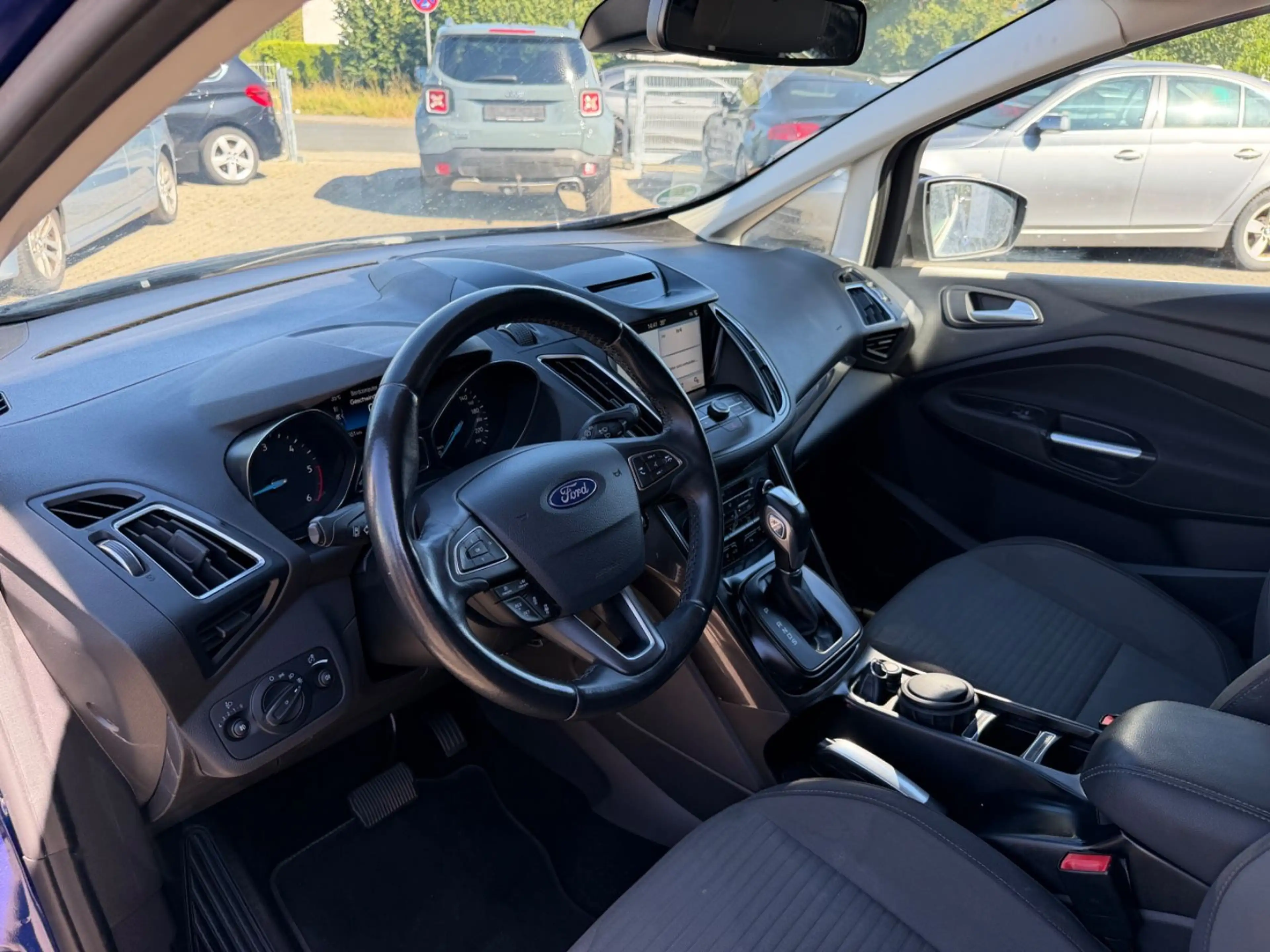 Ford Grand C-Max Titanium 1.5 TDCI 7Sitzer Auto. — photo 12