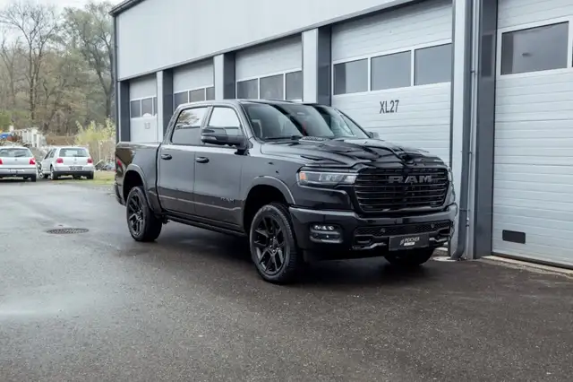 RAM 1500 main image