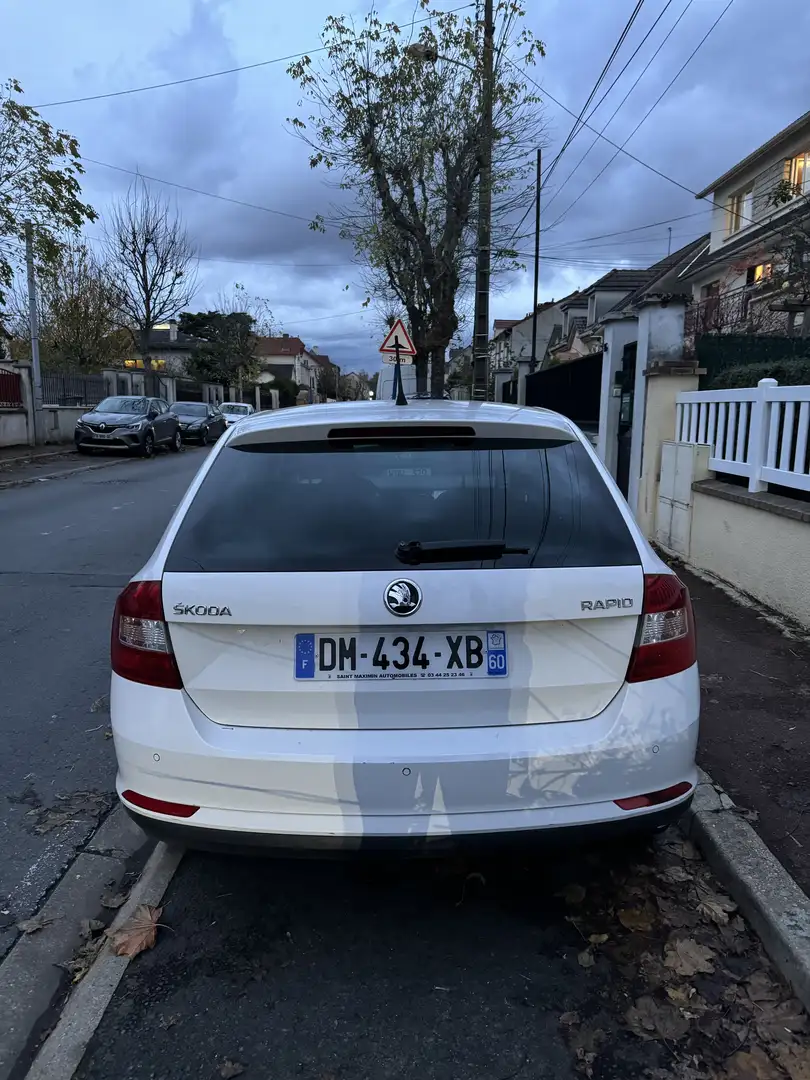 Skoda Rapid/Spaceback Rapid Spaceback 1.6 TDI 90 ch CR FAP GreenTec Eleg - 1