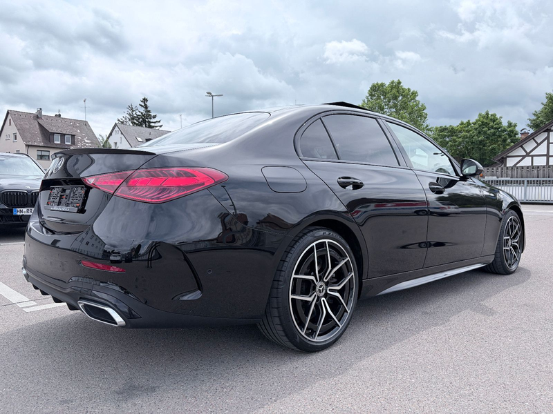Mercedes-Benz C 300 d AMG Line PANO/DISTRONIC/360°/STANDH./19" — photo 5