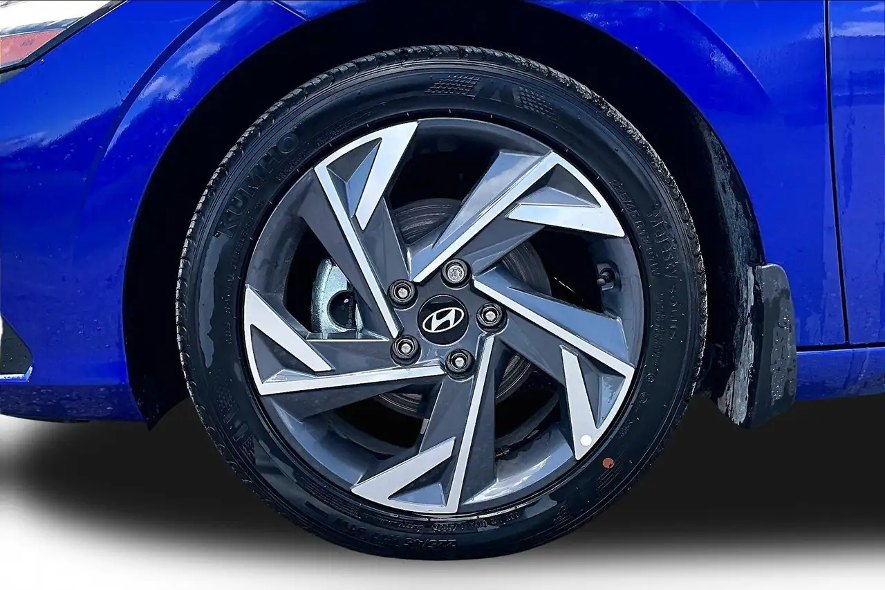 Hyundai ELANTRA fotografie Hyundai ELANTRA