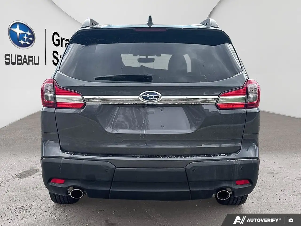 Subaru Ascent photo Subaru Ascent