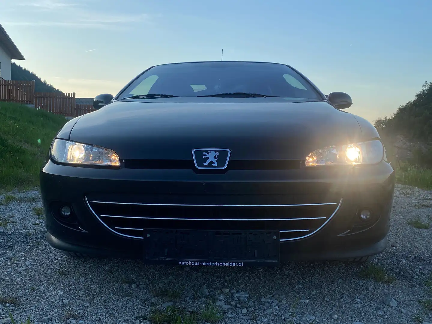 Peugeot 406 406 Coupé 2,2 HDI Pininfarina Editon schwarz Negro - 1
