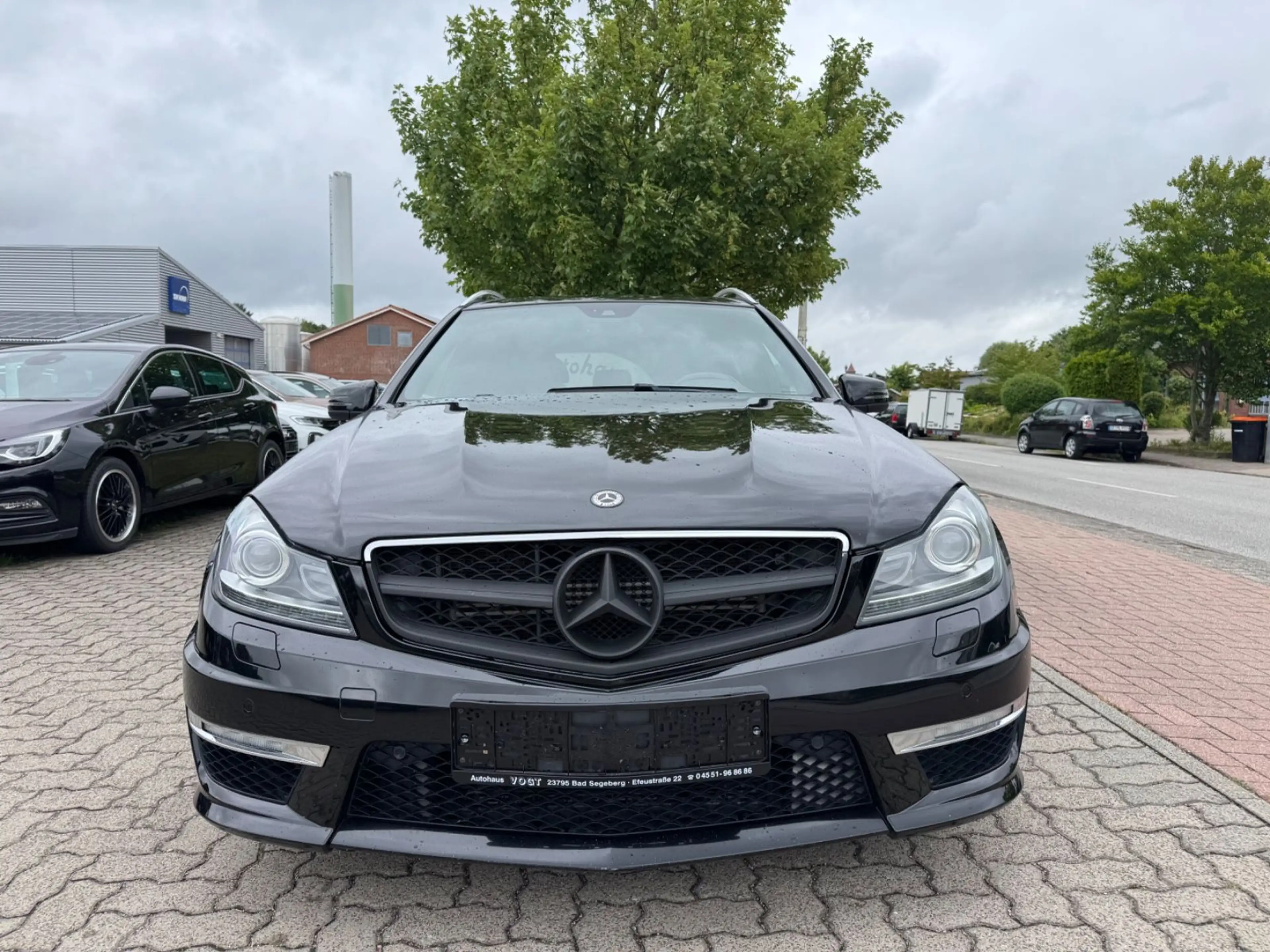 Mercedes-Benz C 63 AMG SHZ/TEMP/KLIMA Gewerbe/Export — photo 2