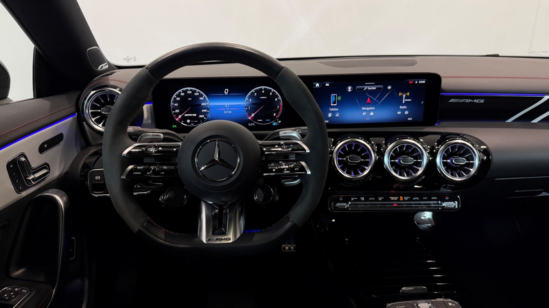 Mercedes-Benz CLA 35 AMG PANO JS 01.2027 Perf.Sitze Aero-Paket — photo 12