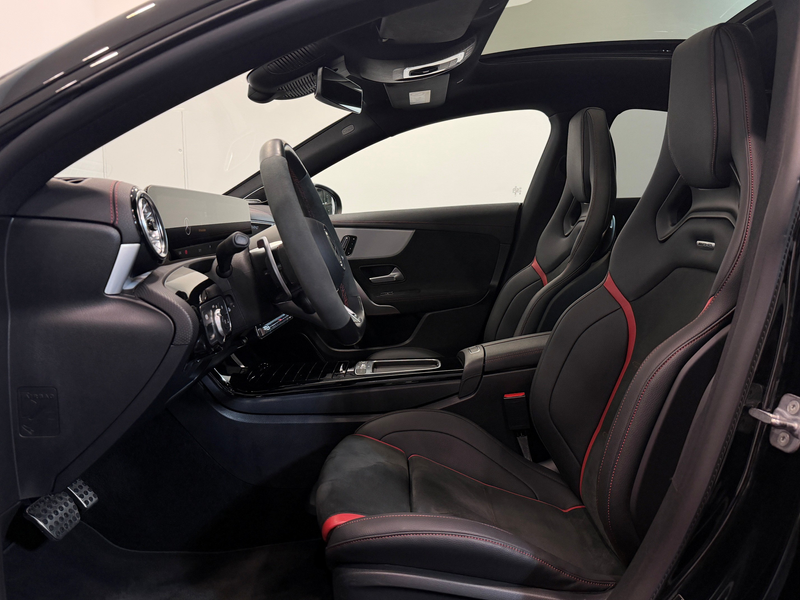 Mercedes-Benz CLA 35 AMG PANO JS 01.2027 Perf.Sitze Aero-Paket — photo 8