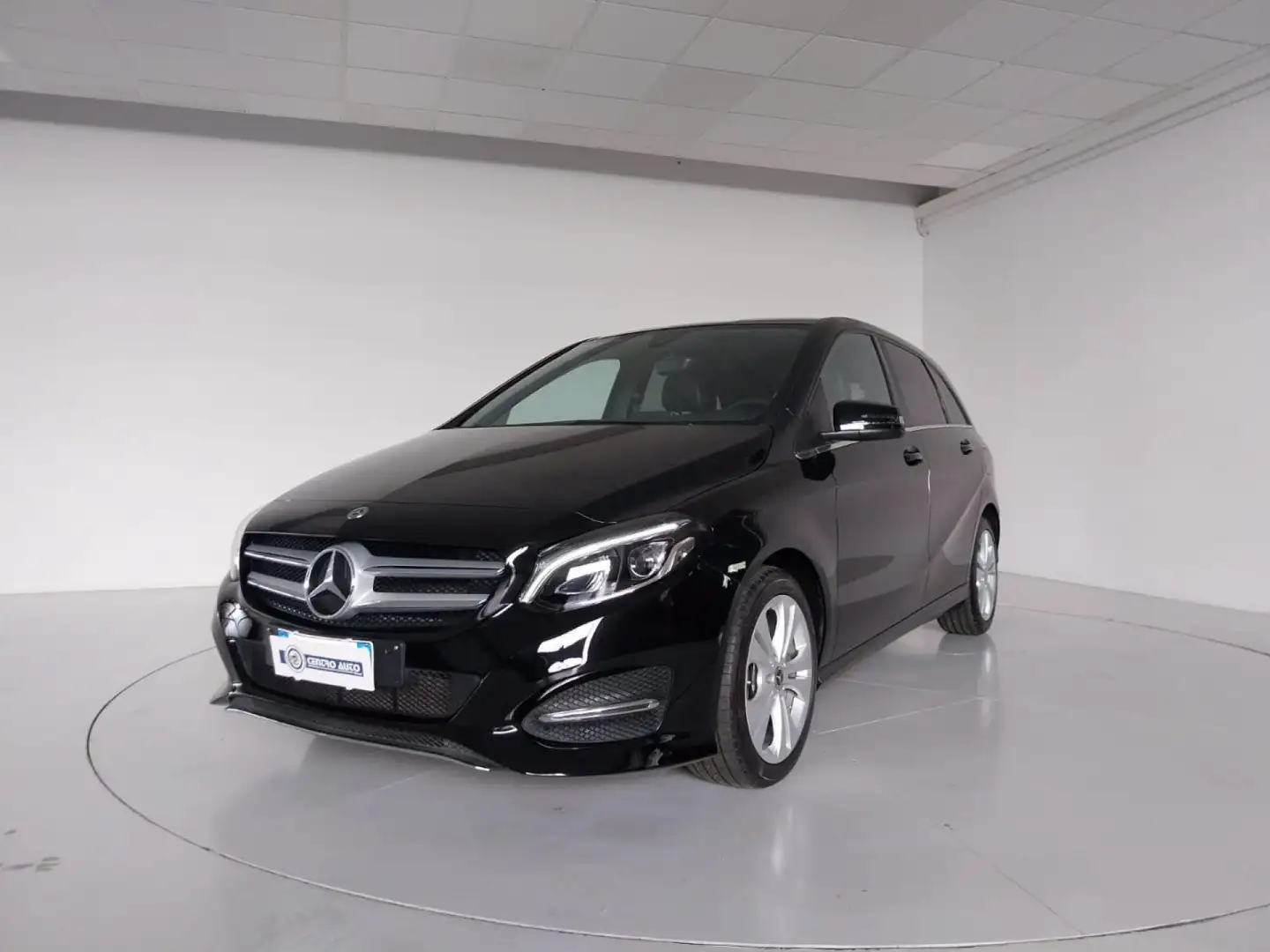 Mercedes-Benz B 180 d Automatic Sport Schwarz - 2