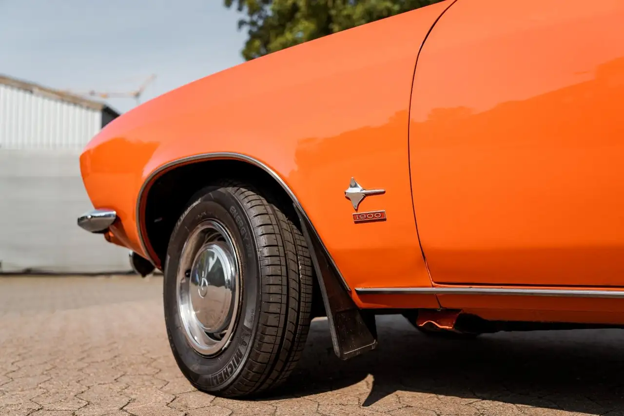 Opel Manta A Automatik Oldtimer, foto 5