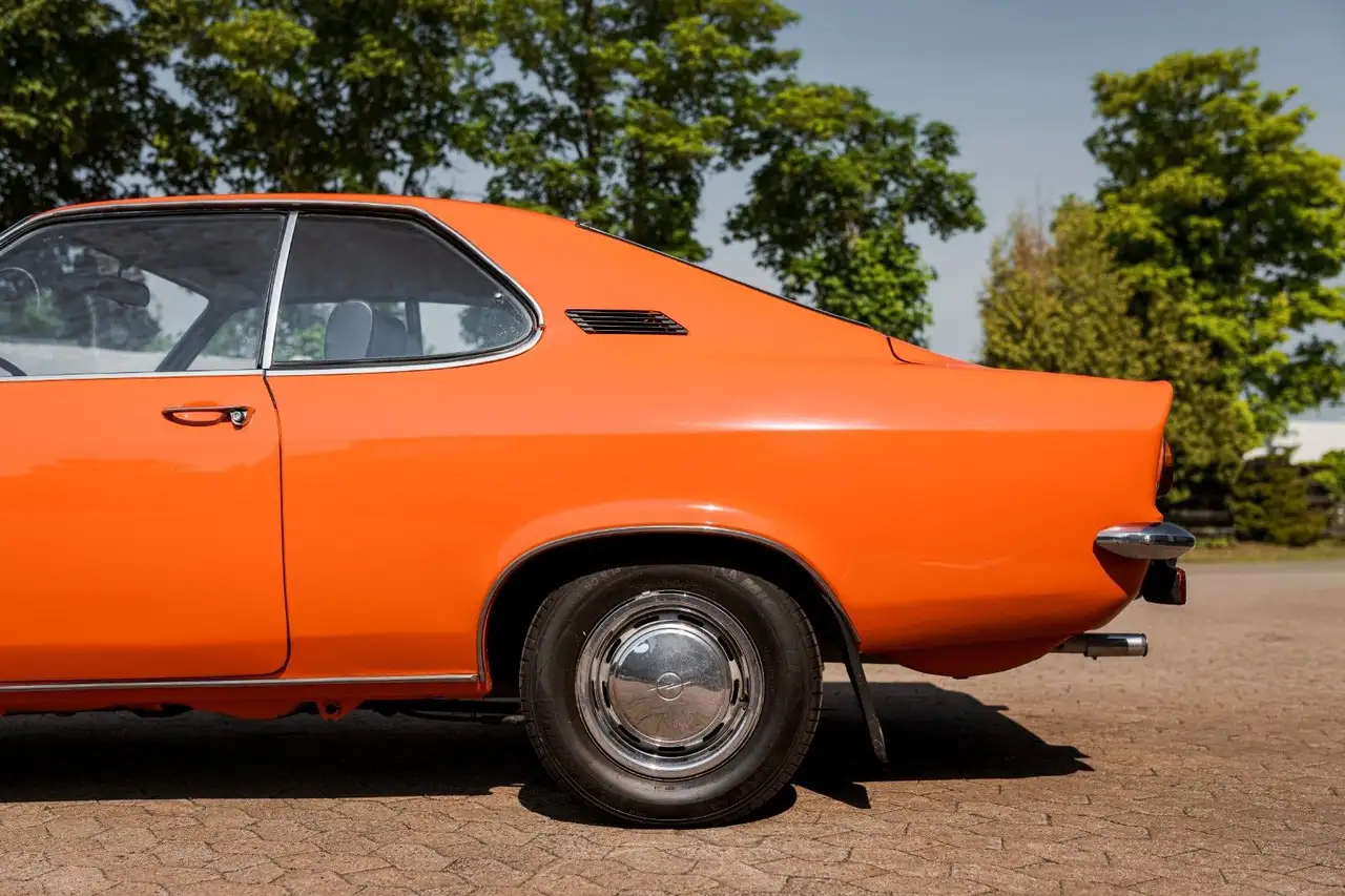 Opel Manta A Automatik Oldtimer, foto 8