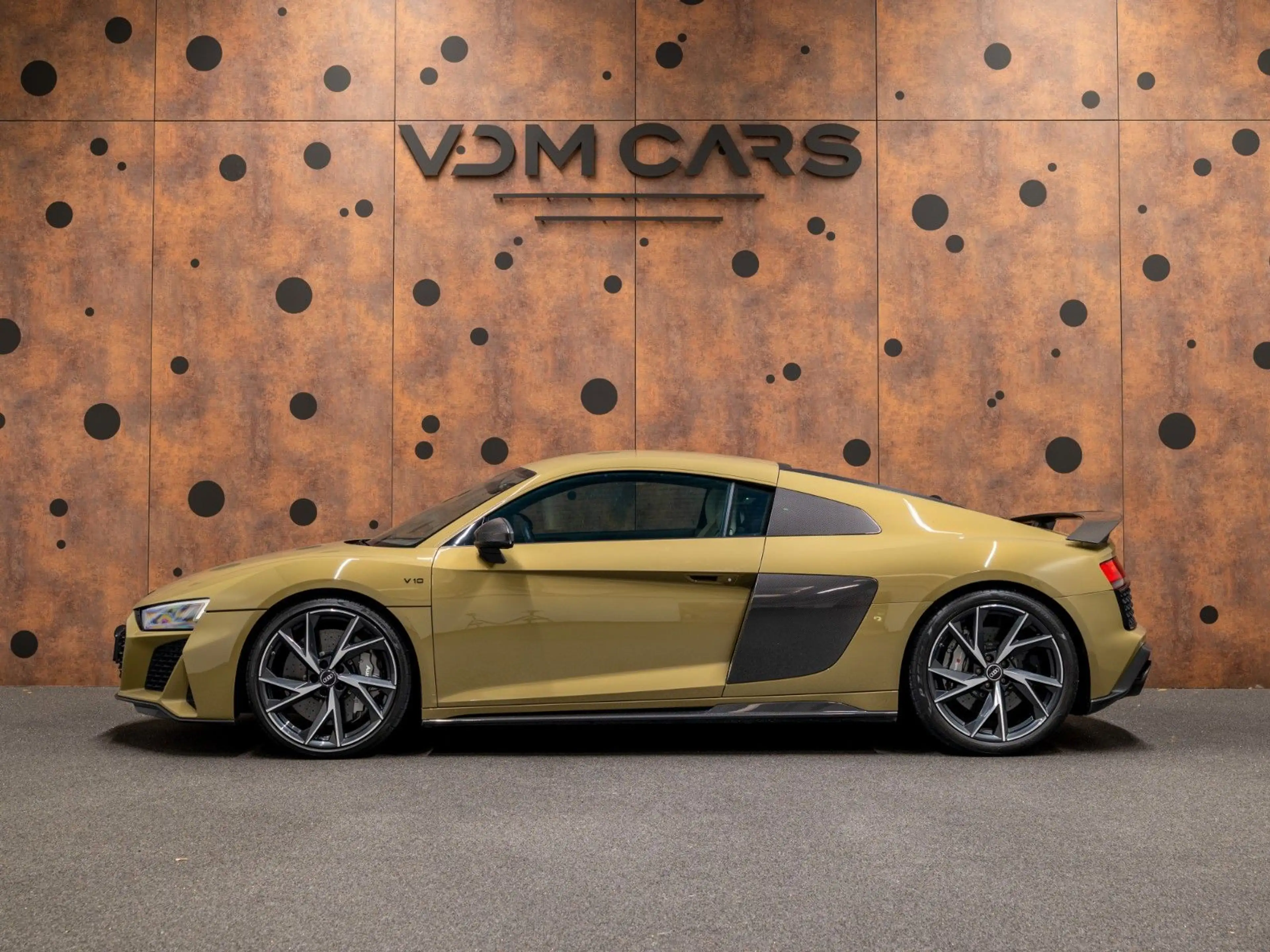 Audi R8 Coupe 5.2 quattro performance *IPE*KERAMIK* — photo 2