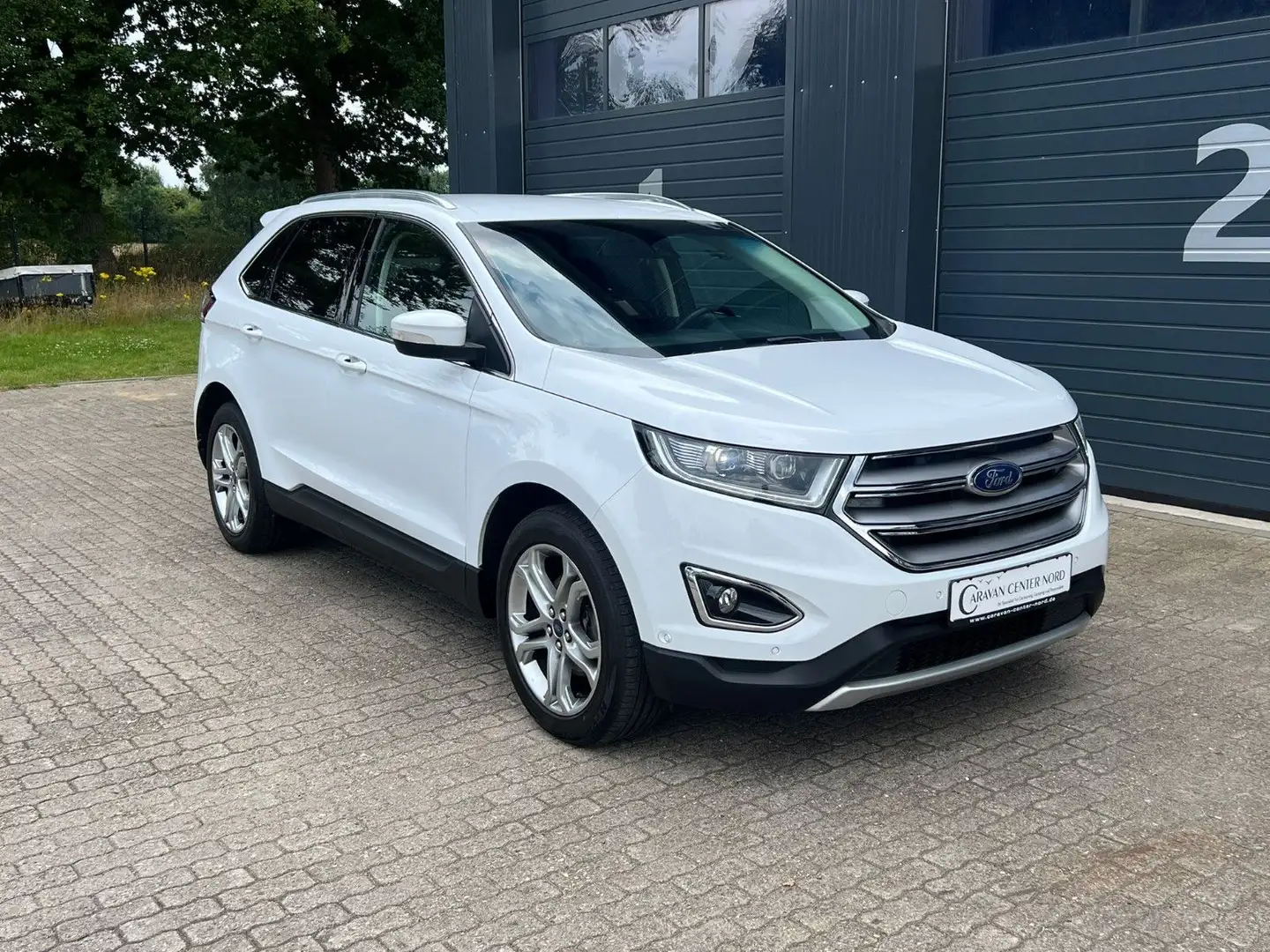 Ford Edge Titanium 4x4 +LED+ACC+AT+AHK+GARANTIE+ Alb - 1