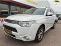 Mitsubishi Outlander 2.0 PHEV instyle+ APK T/M 4-3-2027 Weiß - thumbnail 1