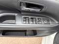 Mitsubishi Outlander 2.0 PHEV instyle+ APK T/M 4-3-2027 Weiß - thumbnail 13