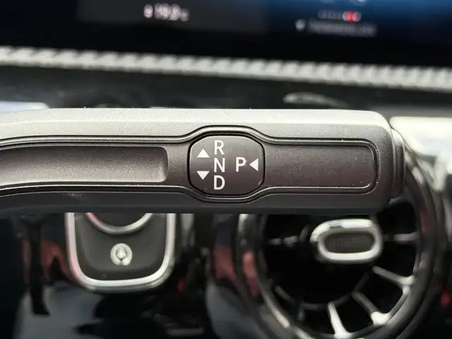 Mercedes-Benz A-Class view 17