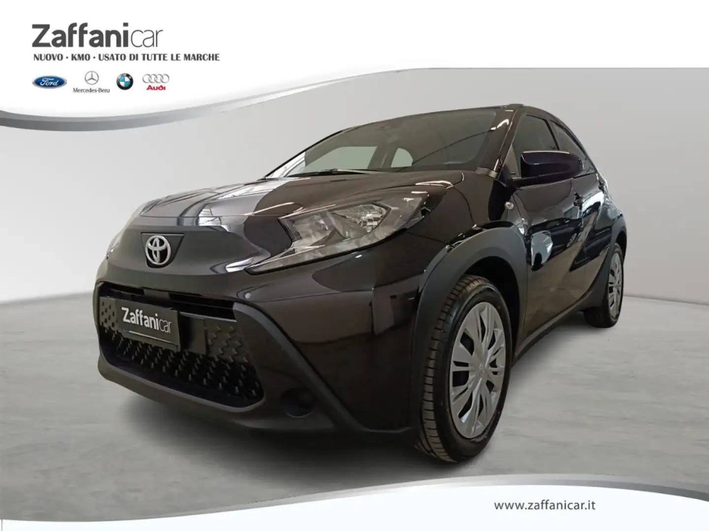 Toyota Aygo X 1.0 VVT-i 72 CV 5 porte Active NEOPATENTATI Noir - 1