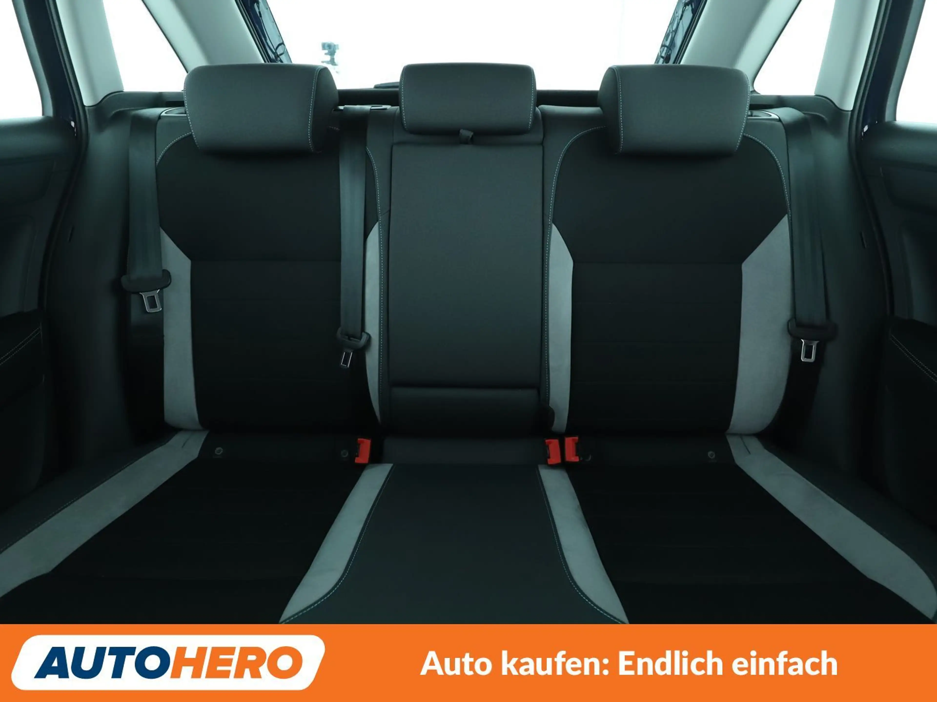 Skoda Rapid/Spaceback 1.4 TSI Joy Aut.*TEMPO*PDC*SHZ* — photo 15