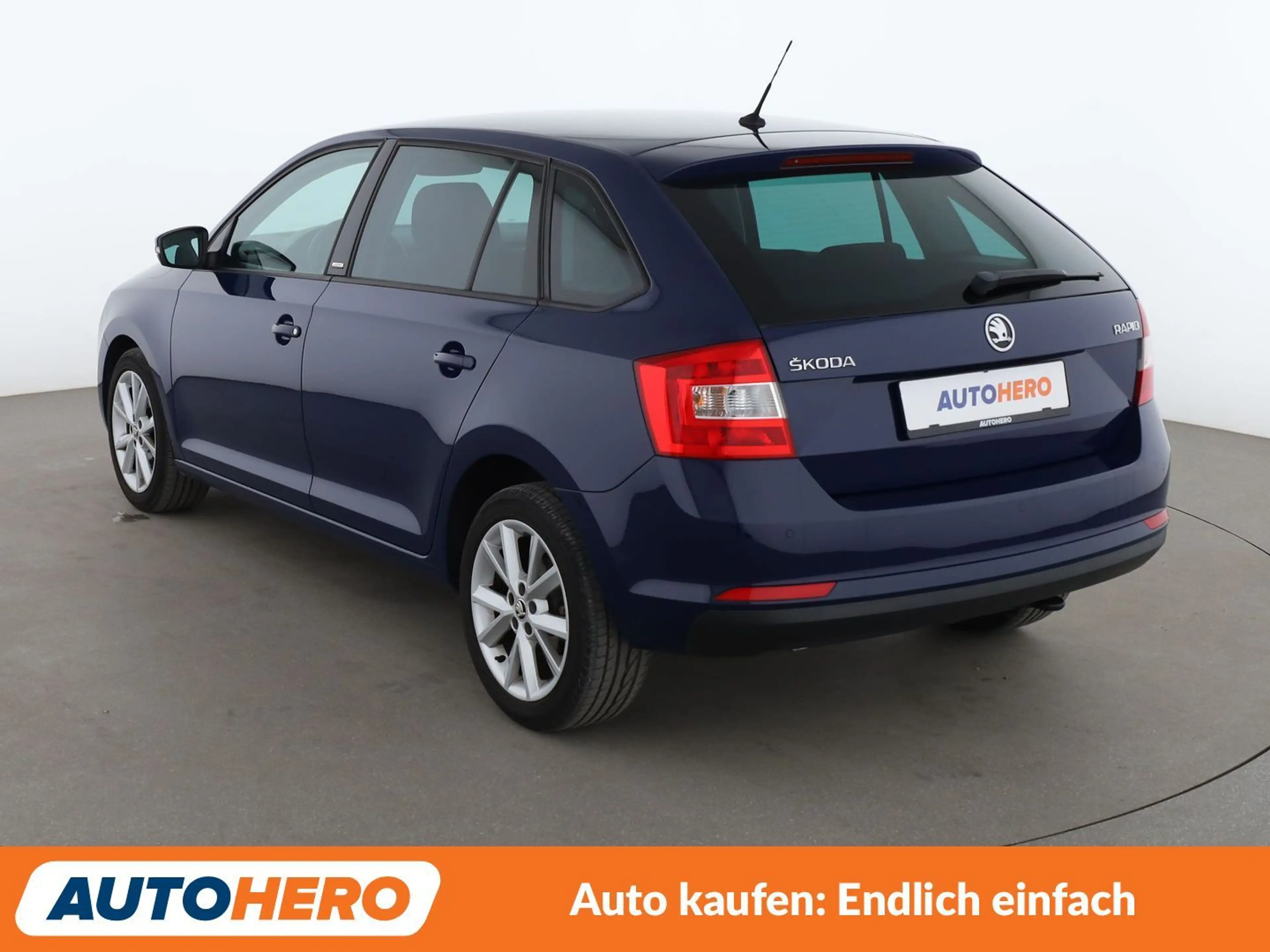 Skoda Rapid/Spaceback 1.4 TSI Joy Aut.*TEMPO*PDC*SHZ* — photo 4