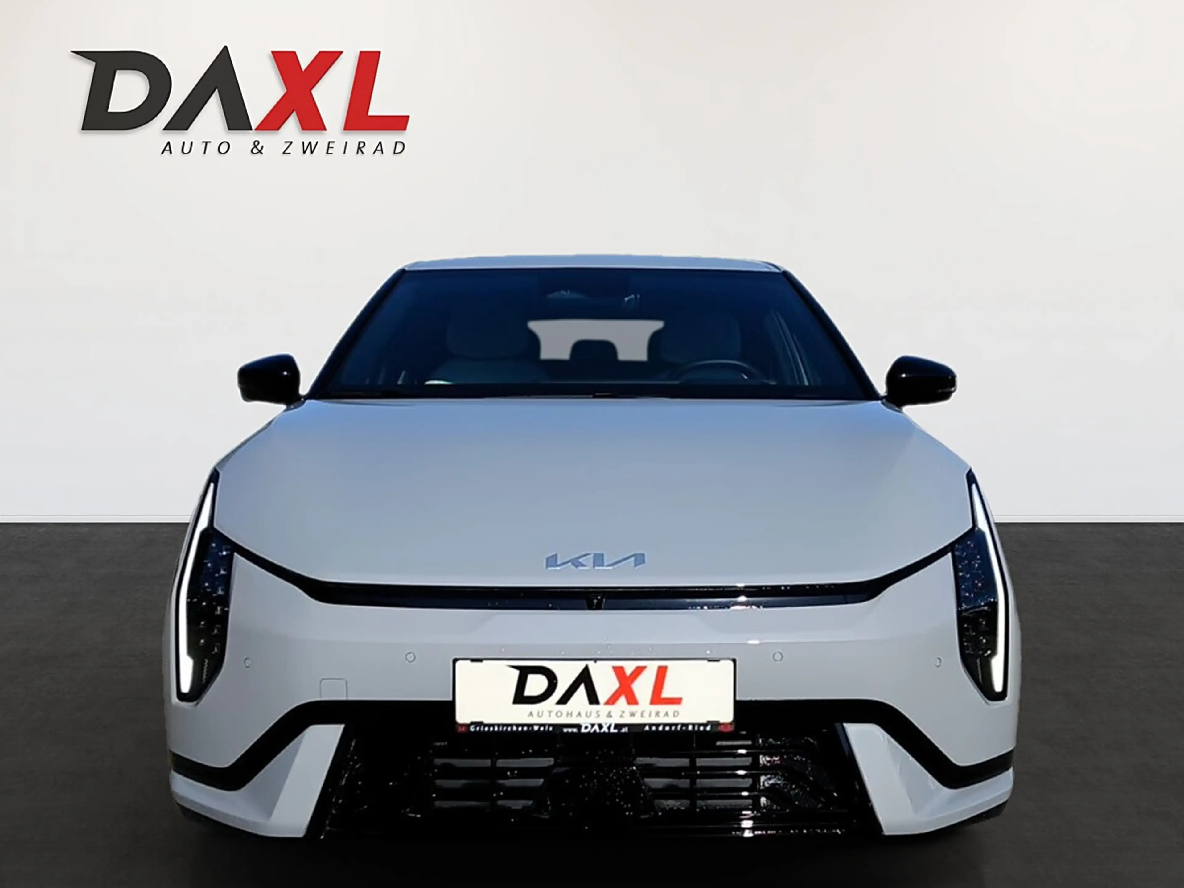 Kia EV4 HB FWD 81,4kWh GT-Line *prompt* — photo 2