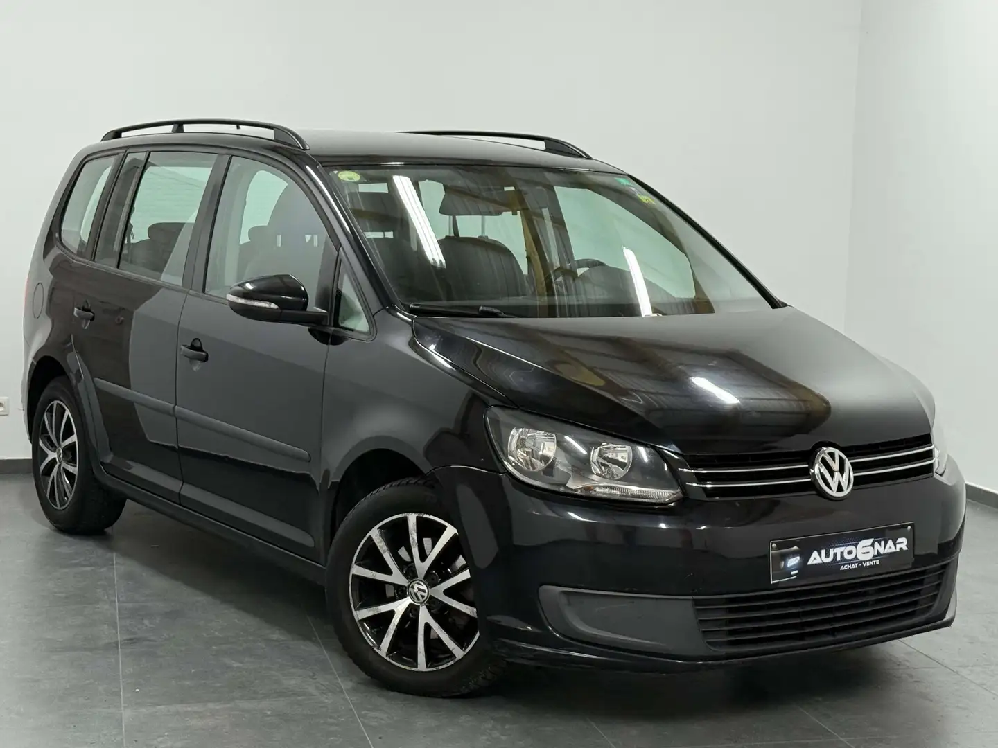 Volkswagen Touran 1.6 CR TDi 5places - Carnet Noir - 1