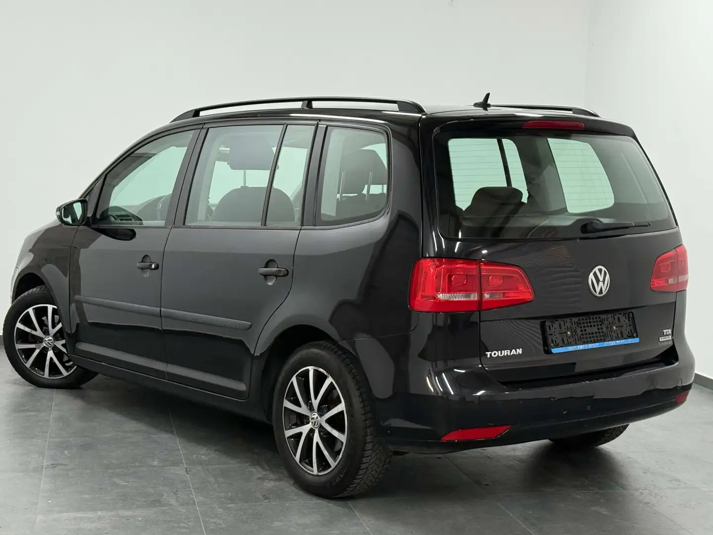 Volkswagen Touran 1.6 CR TDi 5places - Carnet Noir - 2