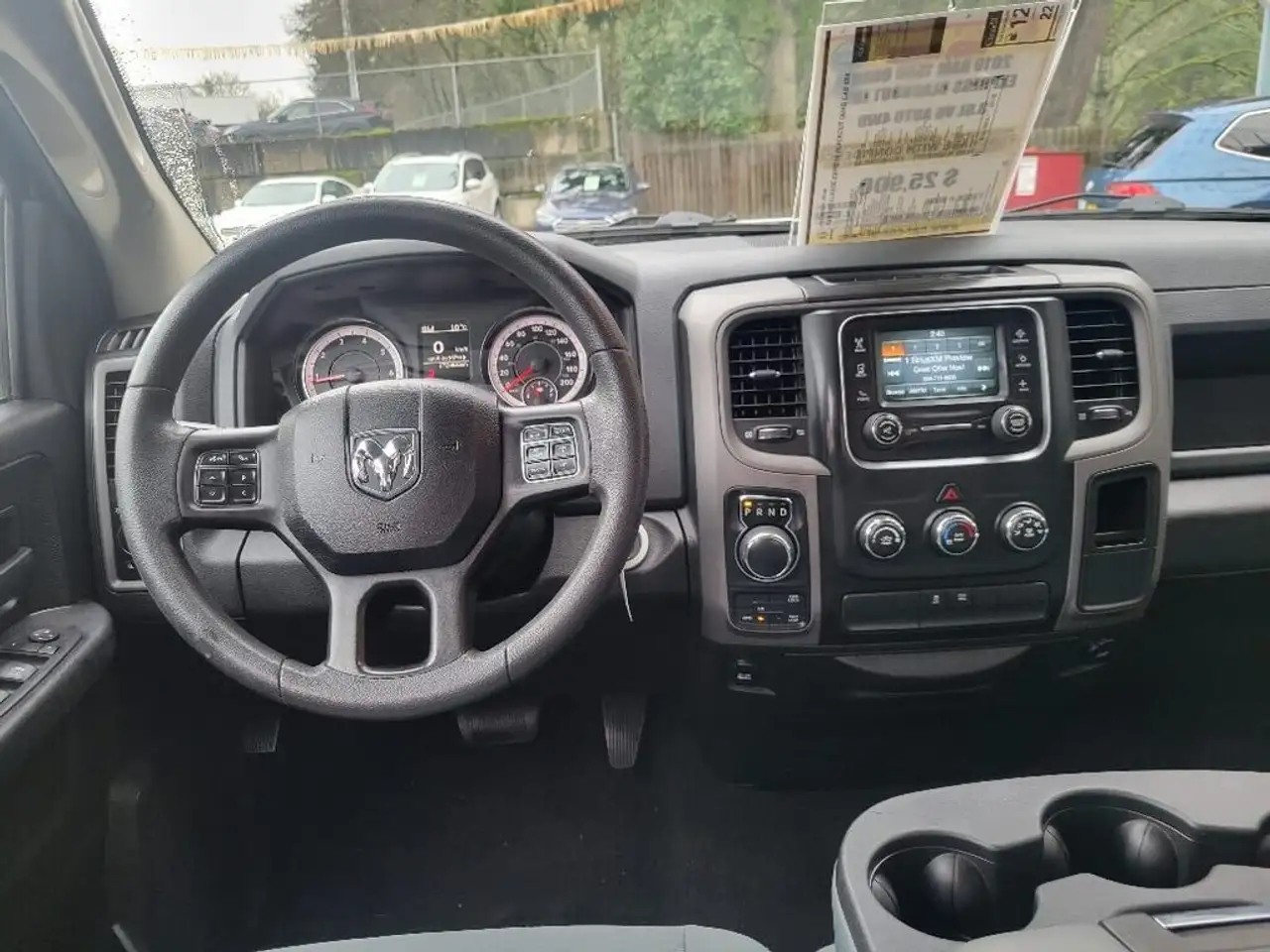 RAM 1500 снимка RAM 1500