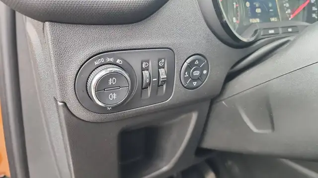 Opel Crossland X view 13