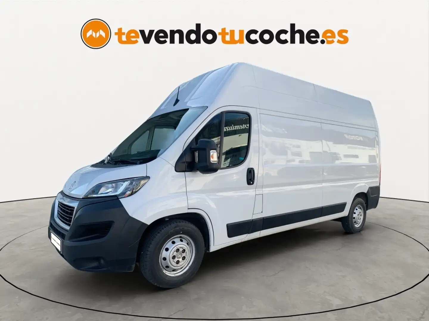 Peugeot Boxer Furgón 2.2BlueHDI 435 L3H3 S&S 140 Wit - 1