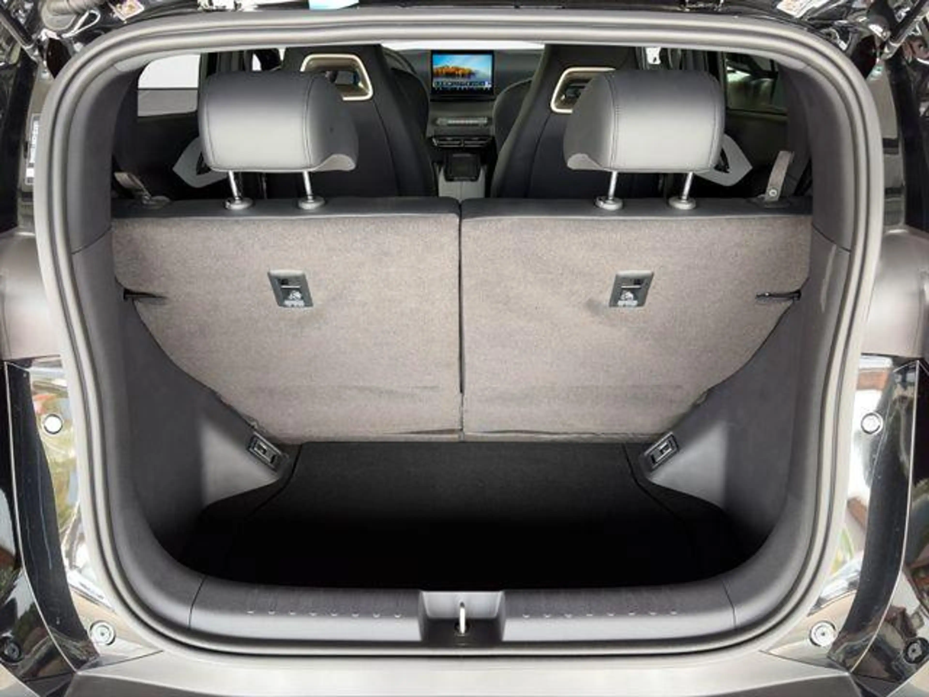 BYD Dolphin Surf Comfort/ACC/LEDER/360°/SHZ/NAV/ 115 kW (156 PS)... — photo 11