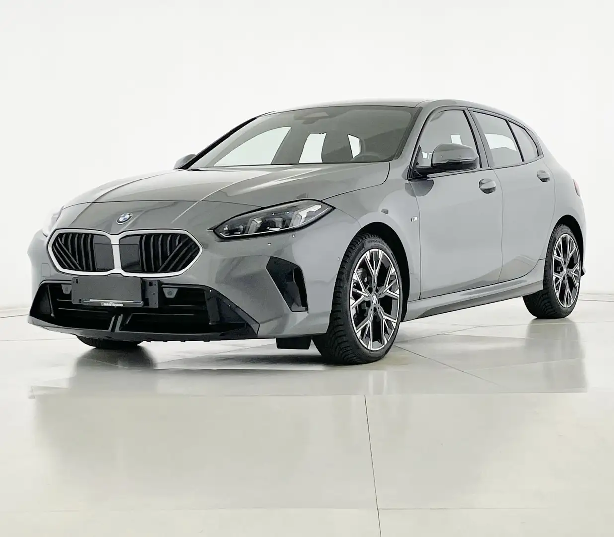BMW 118 118d MSport automatico Gris - 1