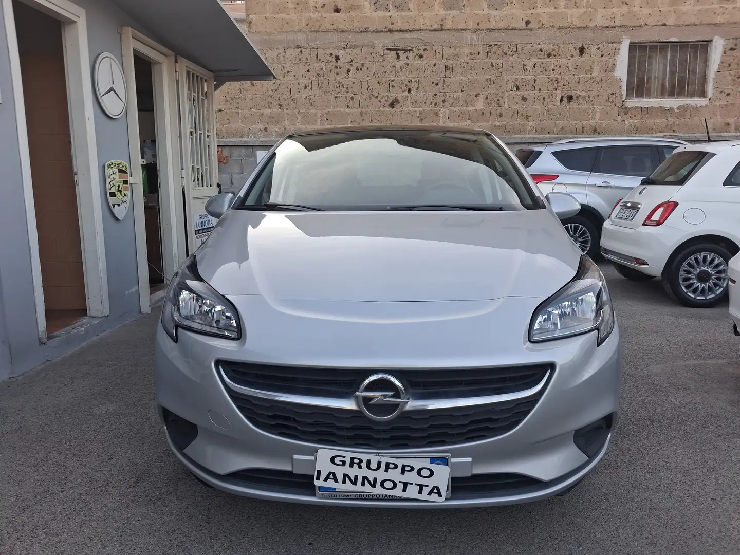 Opel Corsa CORSA E. 1.4 90 C.V. GPL CASA MADRE KM 109850 Gris - 1