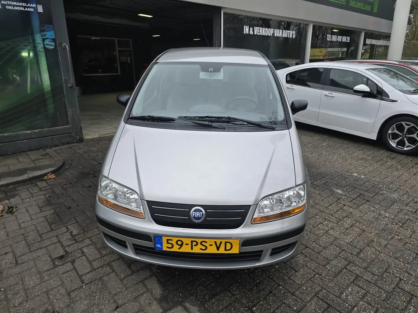 Fiat Idea 1.4-16V Dynamic | AUTOMAAT | AIRCO | NIEUWE APK | Gris - 2