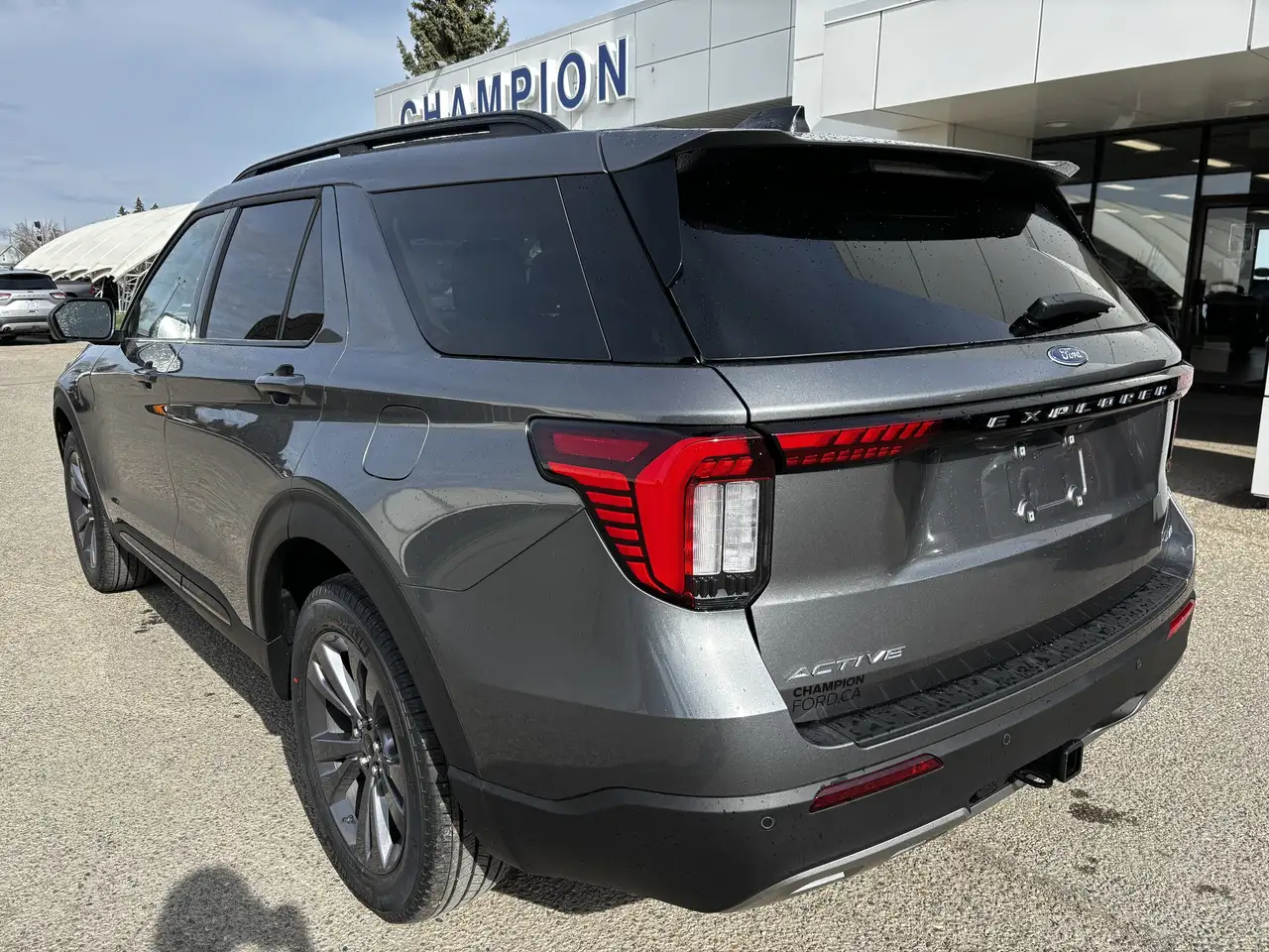 Ford Explorer photo Ford Explorer
