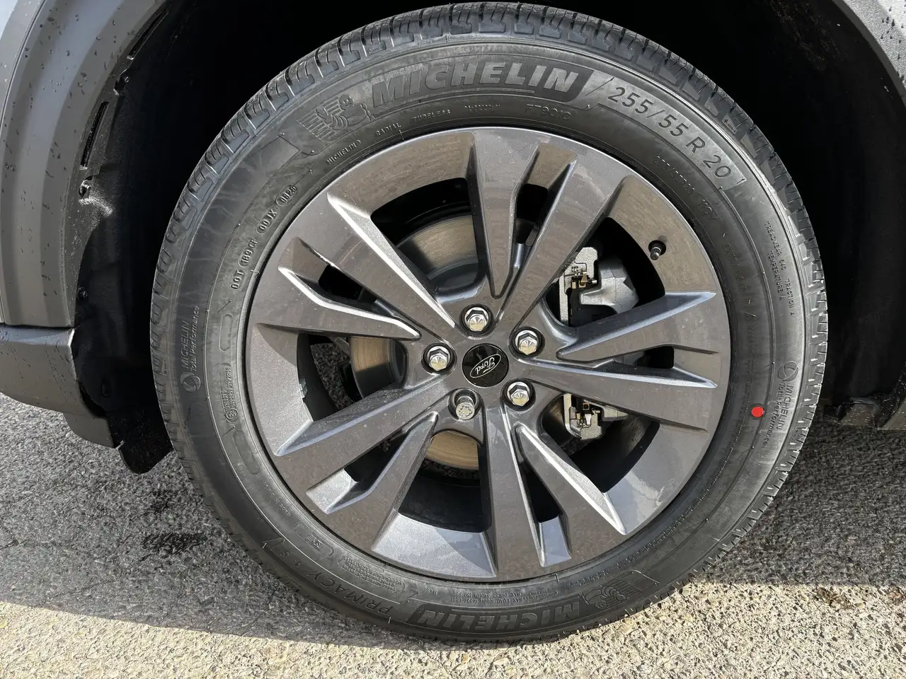 Ford Explorer photo Ford Explorer